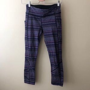 Lululemon Size 4 Purple Cropped Leggings